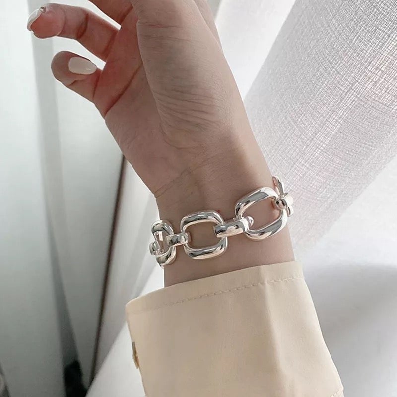 Bianca Chunky sterling silver interlinking bracelet