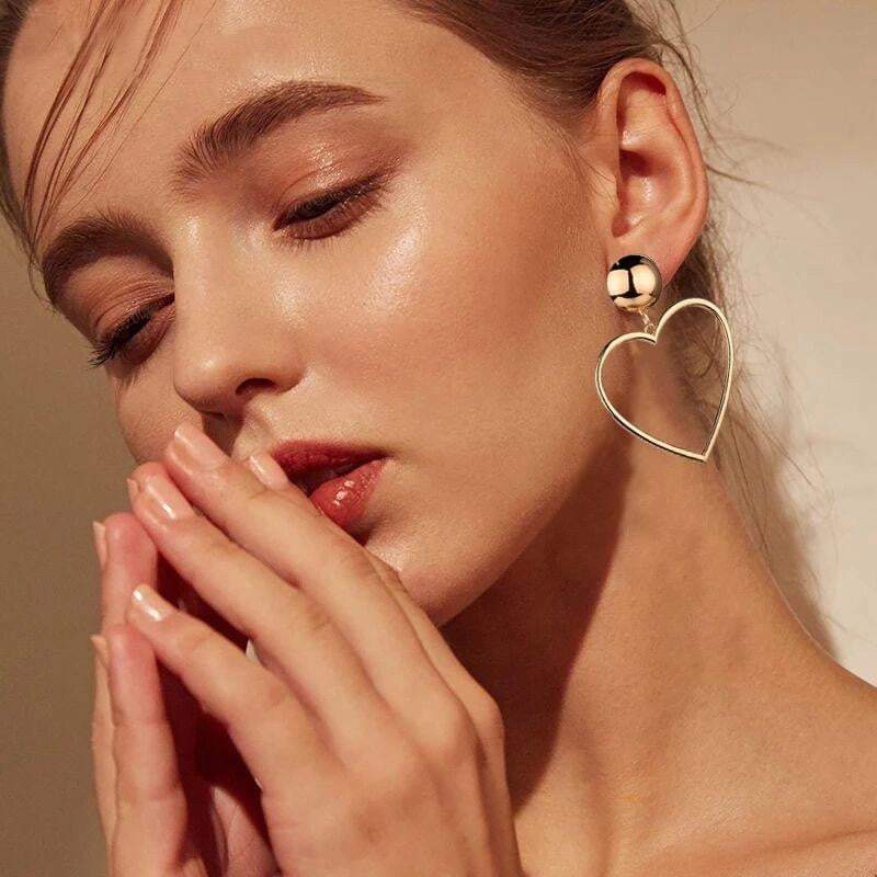 Juliet Love Heart Earrings in Silver and Gold - G x G Collective