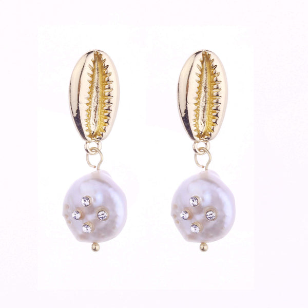 Kim Freshwater Pearl Earrings