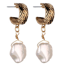 Sharna Freshwater Pearl Earrings